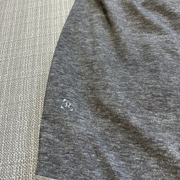 Lululemon Mens Lined Athletic Training Shorts Gray Large Drawstring Elastic - Picture 5 of 9